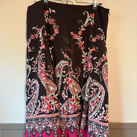 East 5th Black and Pink Floral Paisley Midi Skirt - Picture 1 of 3
